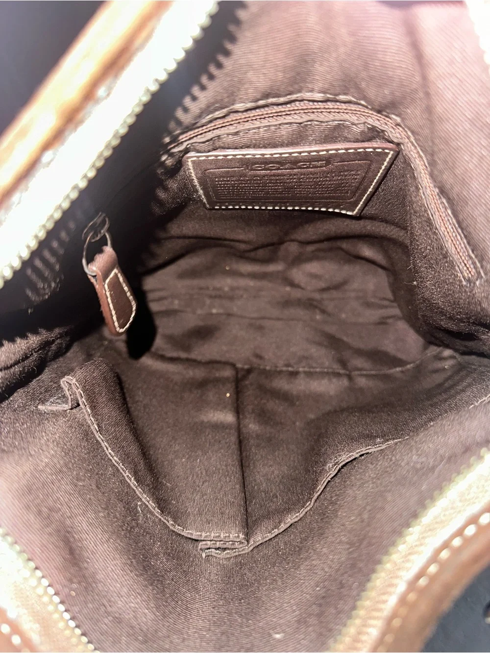 Coach classic signature